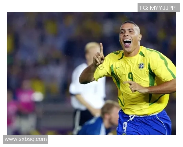 罗纳尔多传奇之路：从巴西少年到世界足球巨星的辉煌征程